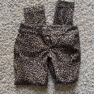 Old Navy Pixie Pant